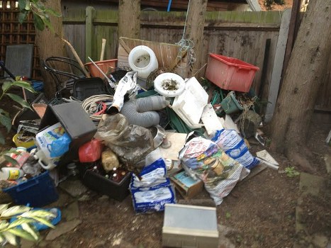 Organized house clearance process